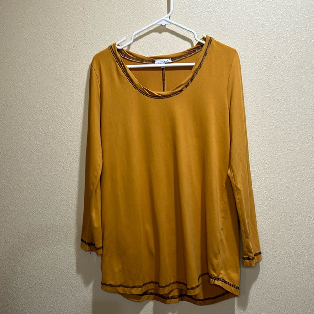 White Birch size medium oversized long sleeve top